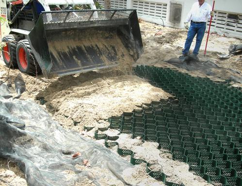 Mud Management Grid - 8' x 22.5' x 3