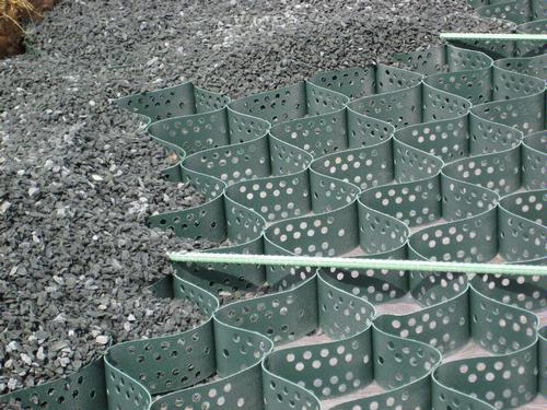 Mud Management Grids for Ground Stabilization