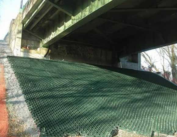 Slope Grid - Hillside Erosion Control